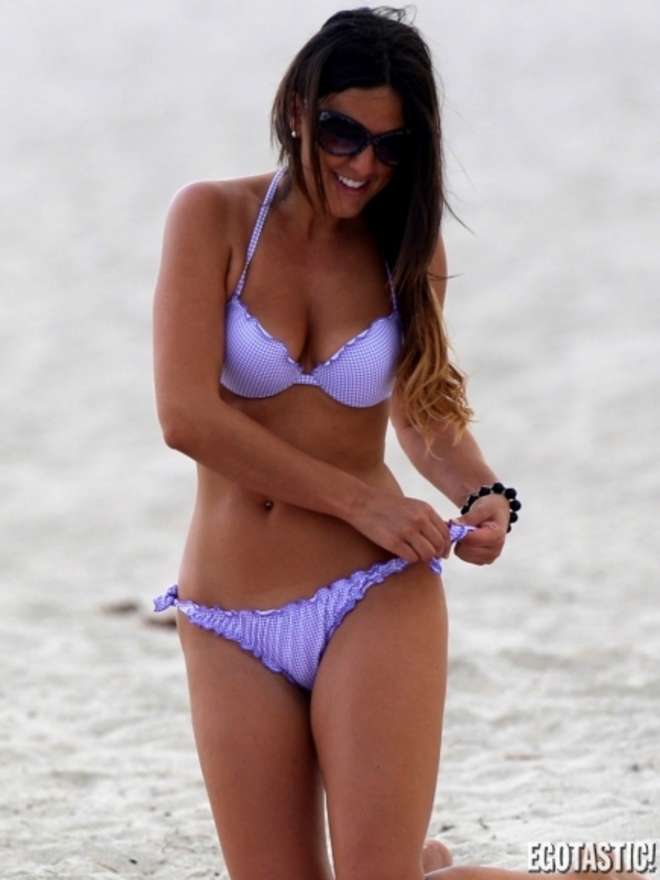 Claudia romani mostra il suo corpo in diretta 4