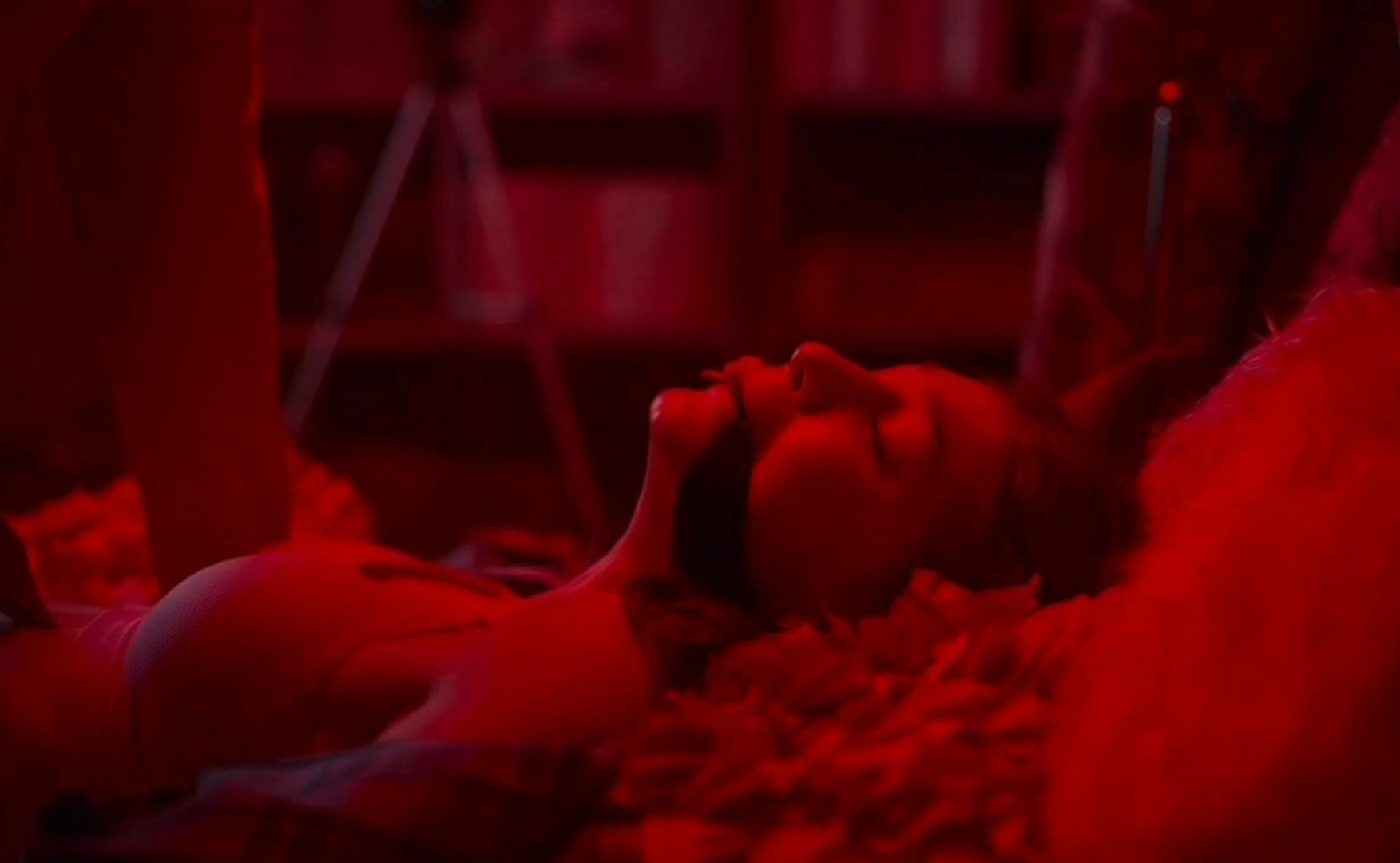 Screenshot_20230709_175605_Video Player-16889188260085