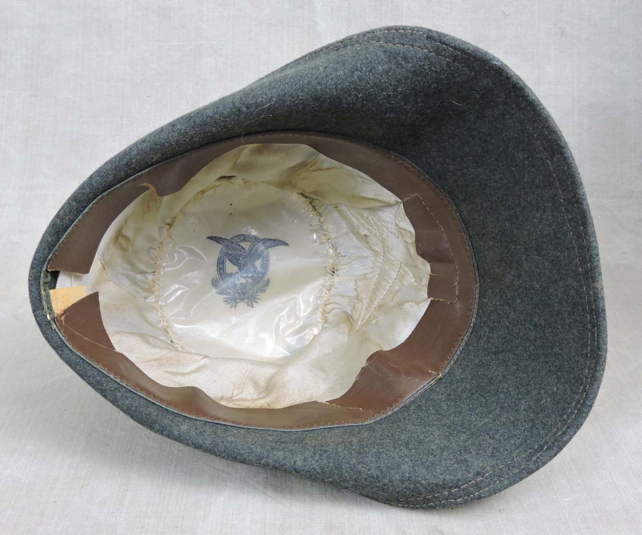 Varotto Portachiavi Cappello Alpino In Acciaio Lucido Cod.EL8084 – Dimensioni 7,8x3,5 Cm