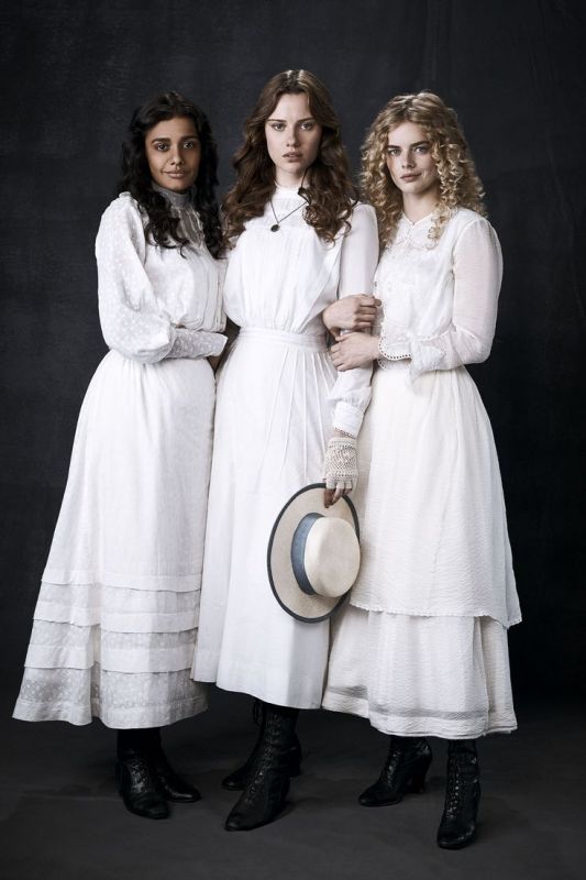 Picnic at Hanging Rock