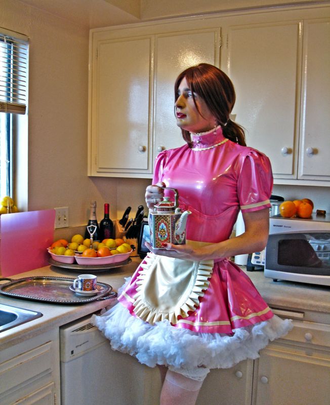 Shaved maid sensual daddy
