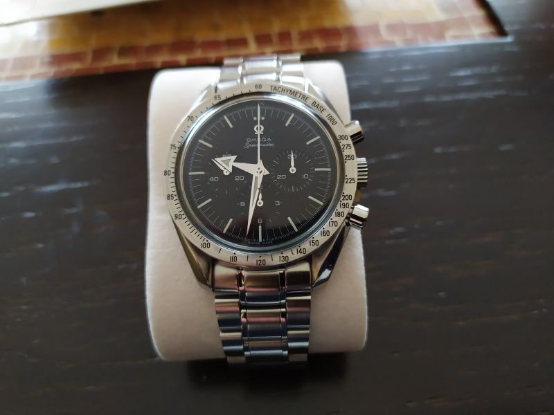 Omega Speedmaster: differenza replica 1957 ref. 3450222 e ref. 35945000