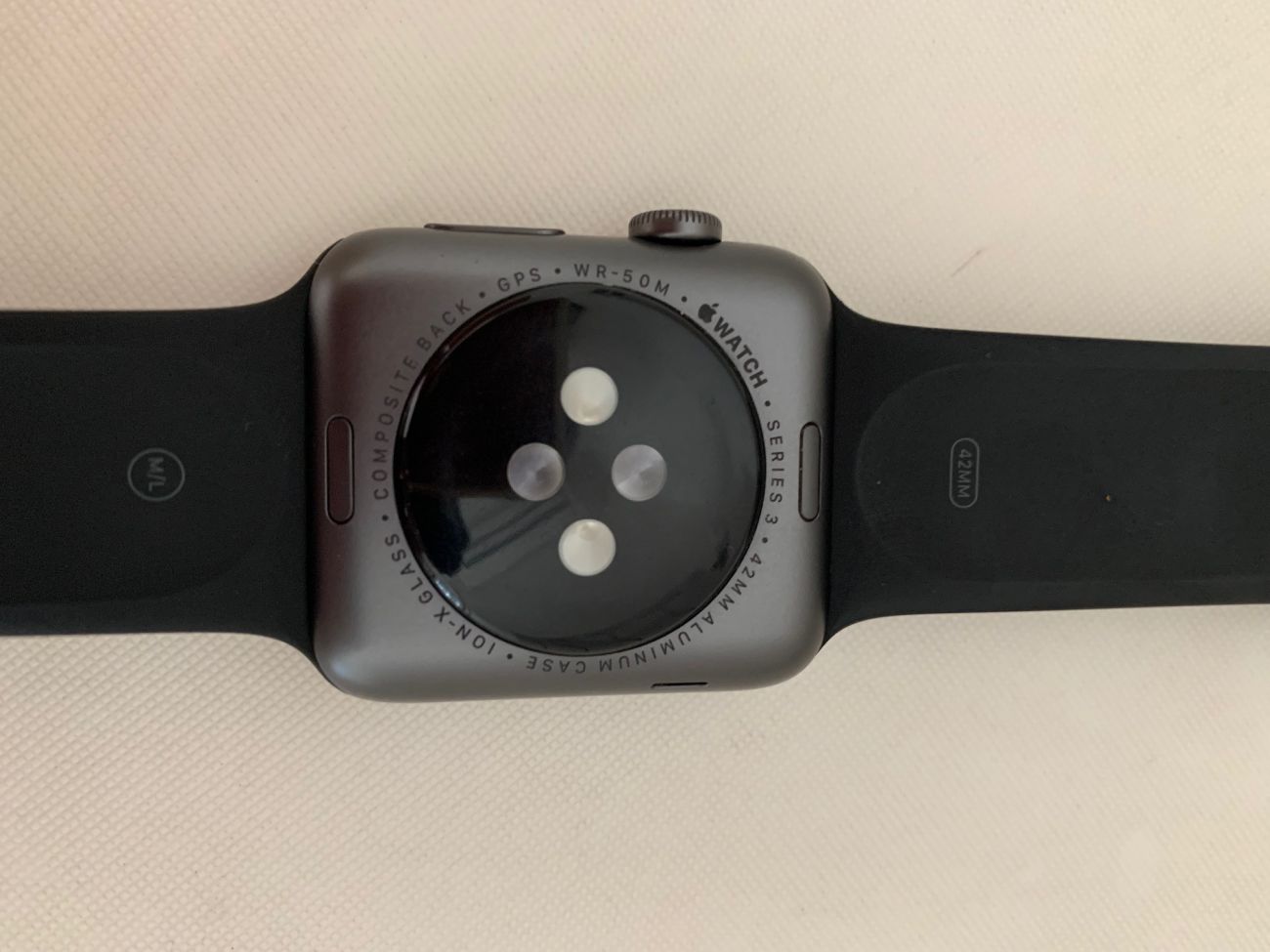 apple watch series 5 gps 44mm space gray aluminum