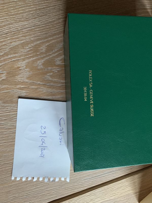 Vendo scatola Rolex Oyster M 
