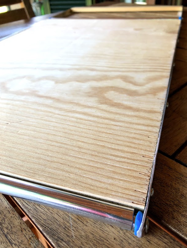 Pala Per Pane In Alluminio Erretre - 36x51 Cm, Senza Manico, Forata, Bordo Contenitivo, Per Forni Professionali E Domestici