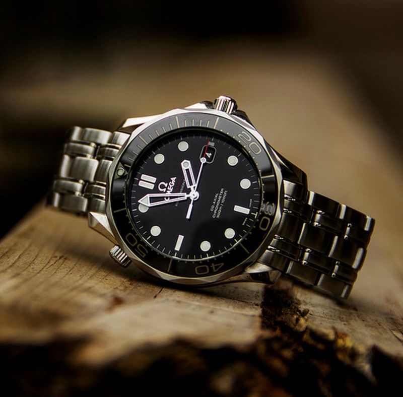 Omega seamaster diver 300m vs Tudor pelagos lhd