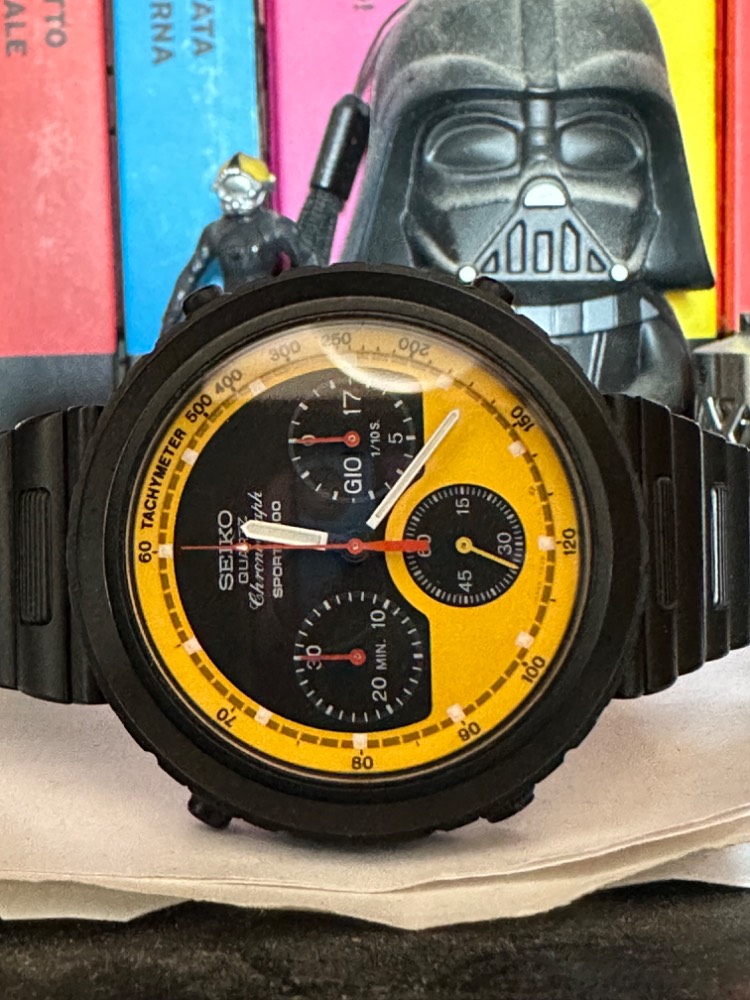 Seiko “Macchina Sportiva” (analogico/digitale H021-8030): Giugiaro