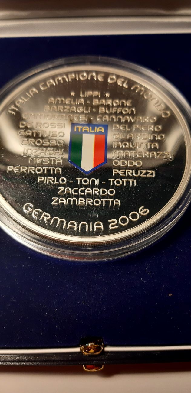 Médaille Commémorative Italie Champion Du Monde 2006 – Oddo – Neuve Sous Blister