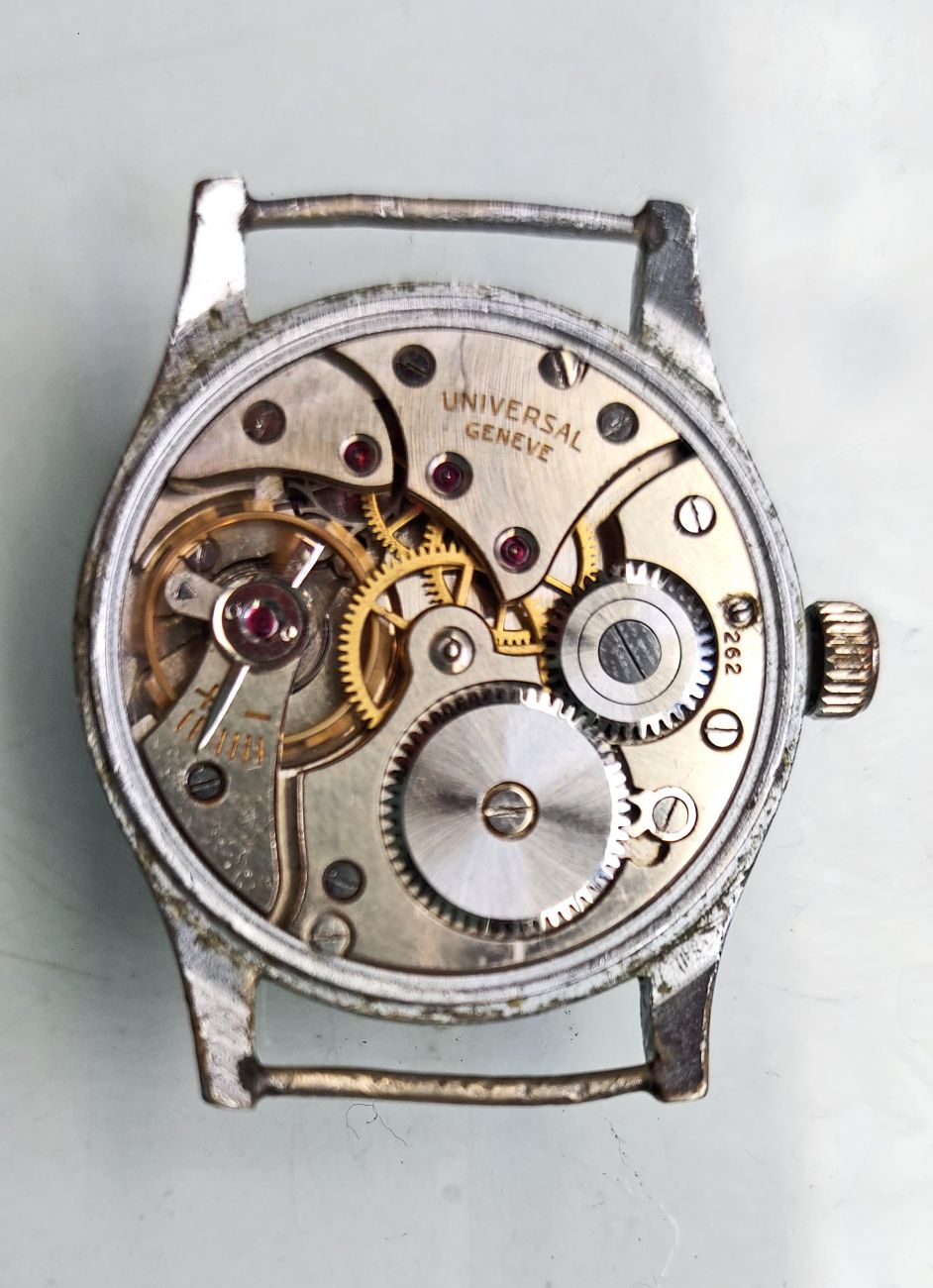 Universal Geneve K.M.