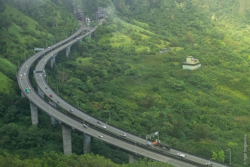 Hawaii Isola di Oahu, La H3 l'autostrada più bella del mondo