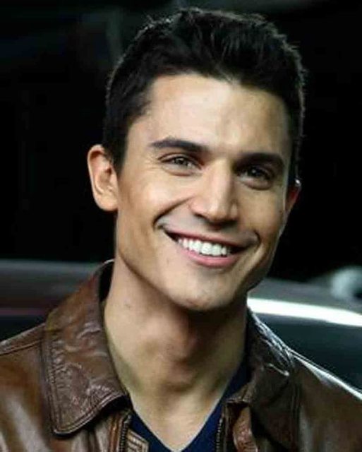 ALEX GONZALEZ BIOGRAFIA, FOTO E NOTIZIE