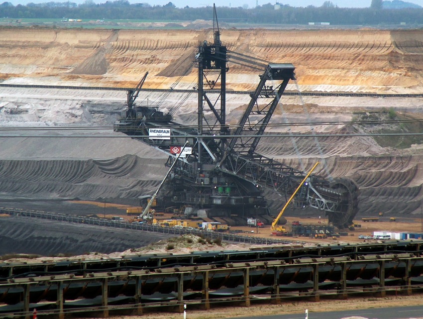 IL BAGGER 288, L'ESCAVATORE PIÙ GRANDE DEL MONDO IL BAGGER 288, L'ESCAVATORE PIÙ GRANDE DEL MONDO