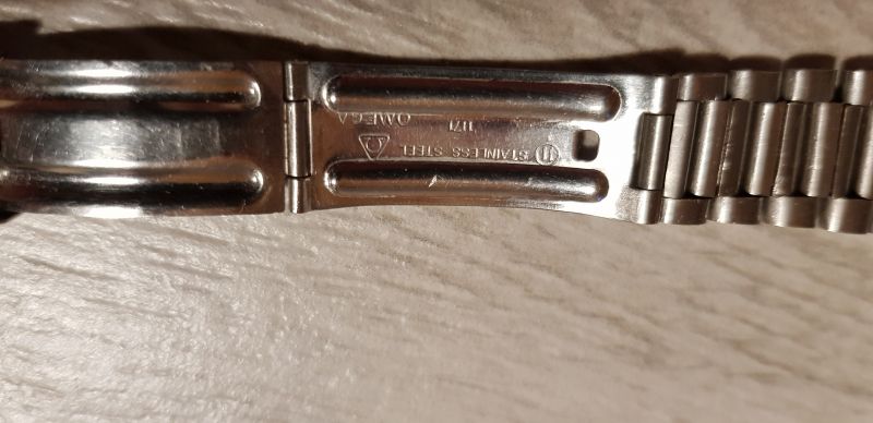 fossil smartwatch repair near me